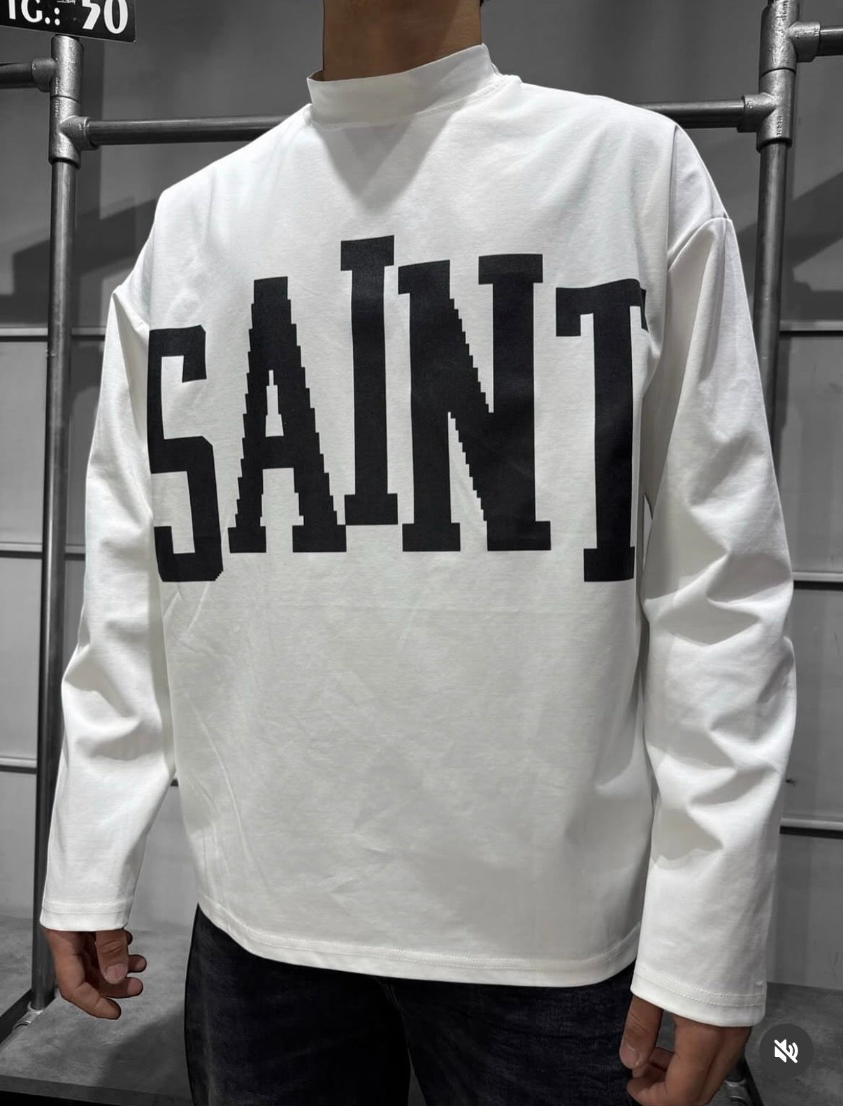 LONG SLEEVE SAINT