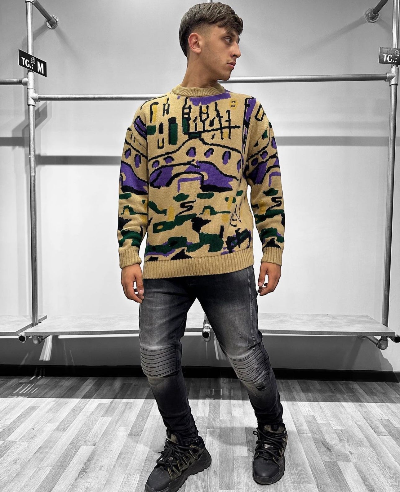 MAGLIONE MOD M*Q