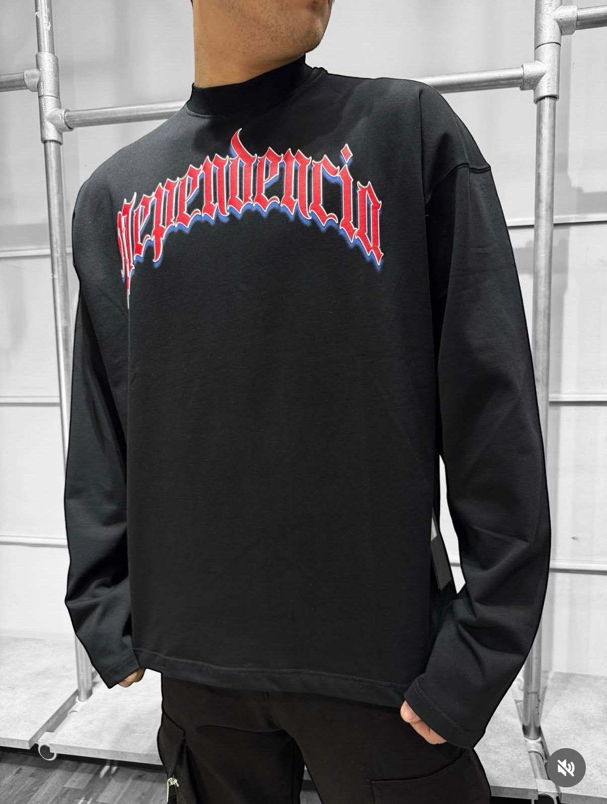 LONG SLEEVE DEPENDENCIA