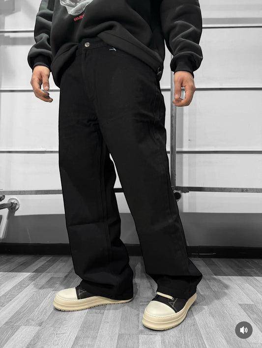 BAGGY BLACK DENIM