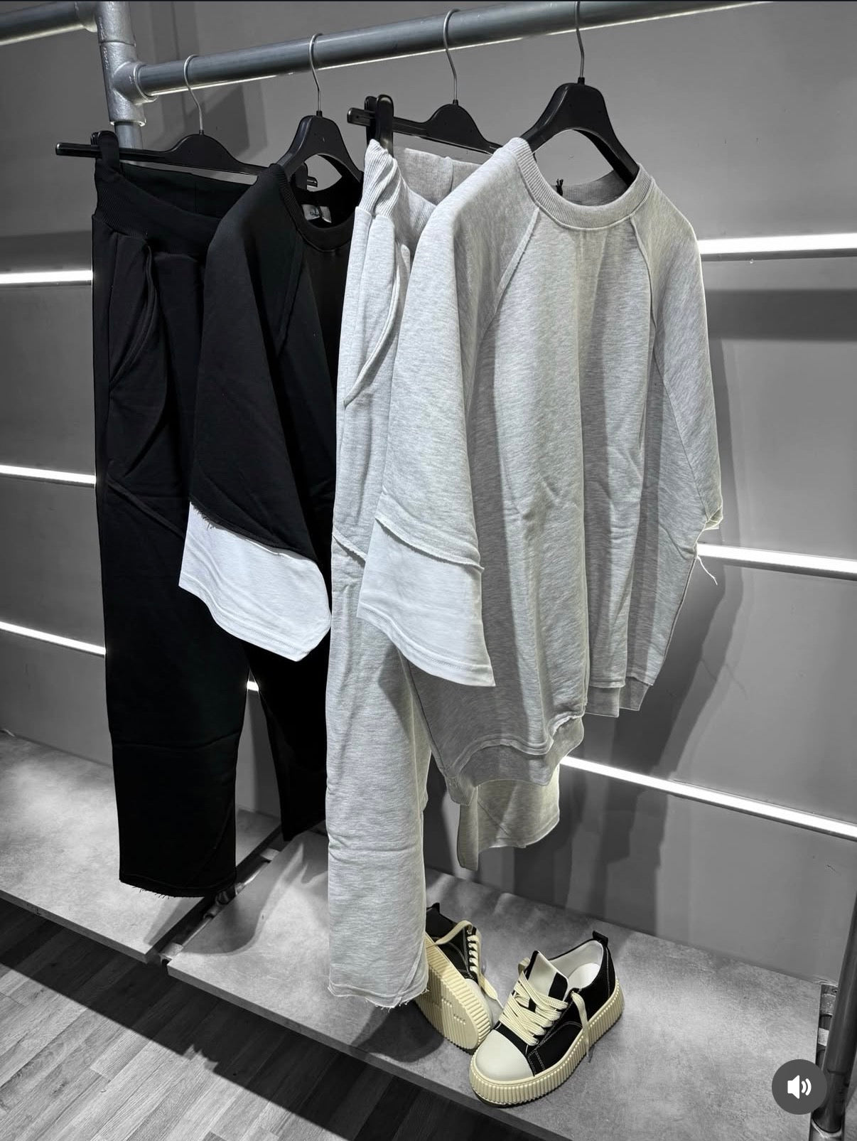 TUTA INTERA CIANOTIC