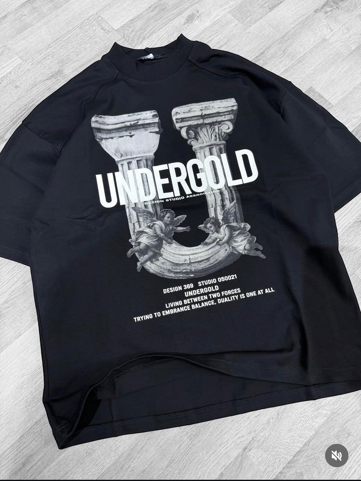 T-SHIRT UNDERGOLD