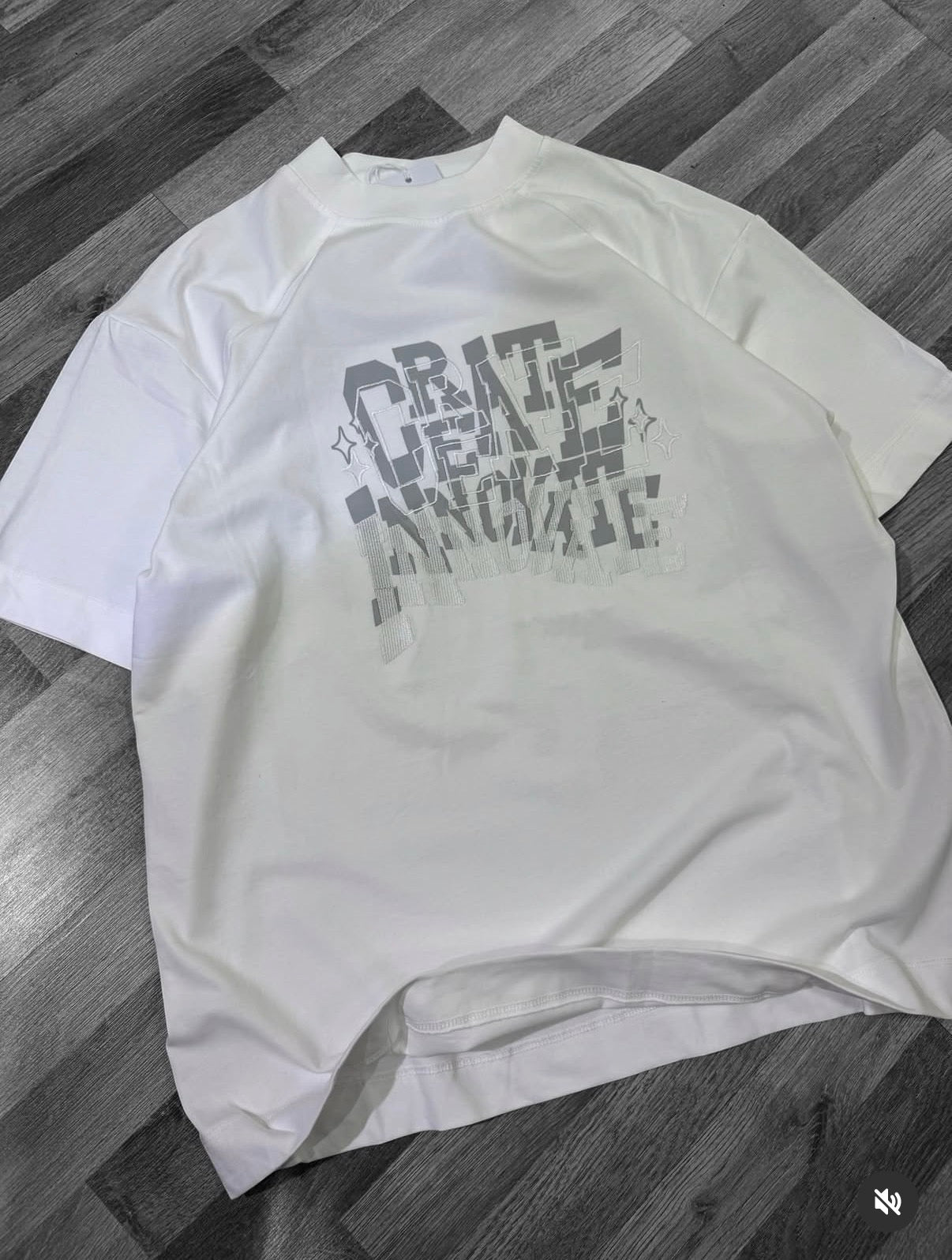 T-SHIRT RICAMO