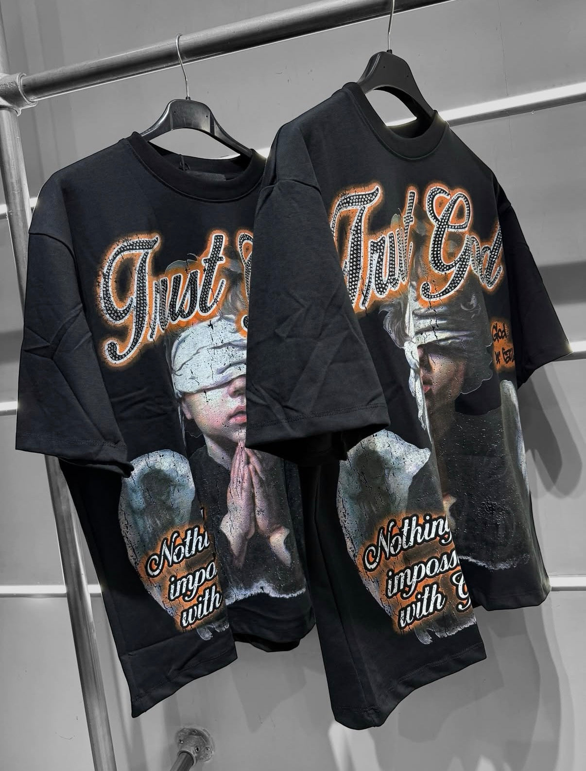 T-SHIRT TRUSTGOD