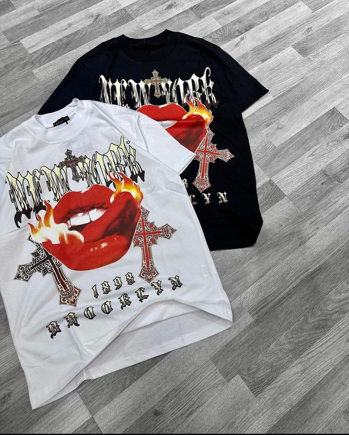 T-SHIRT CROSSES