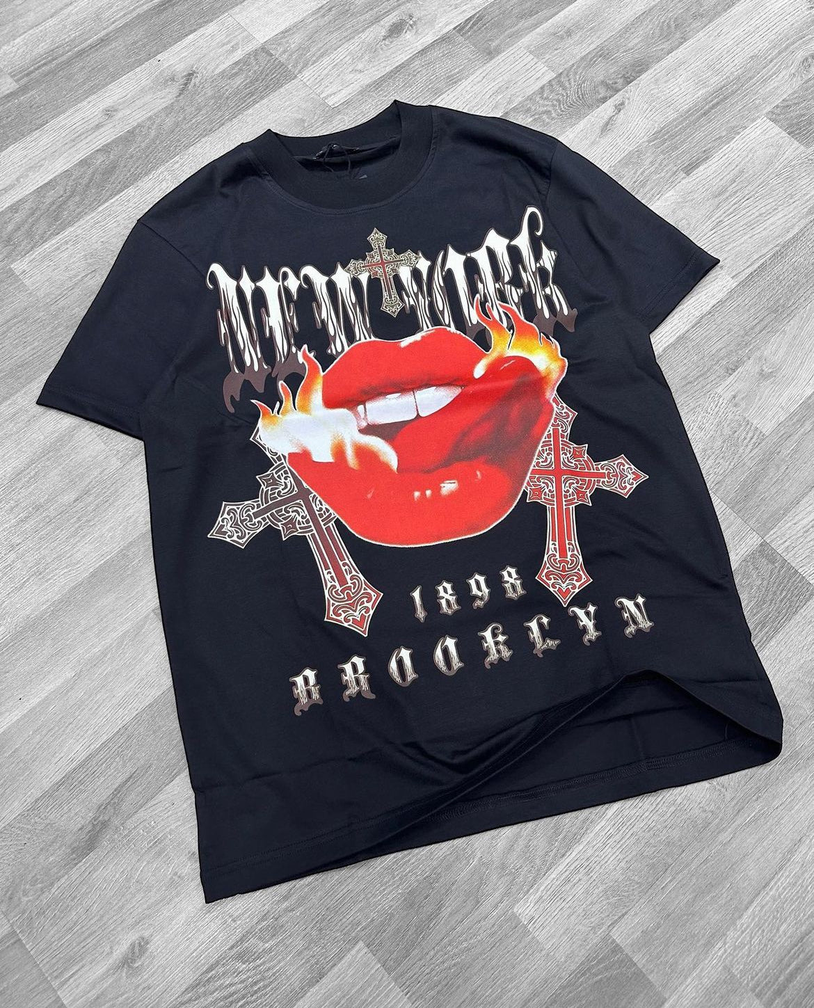 T-SHIRT CROSSES