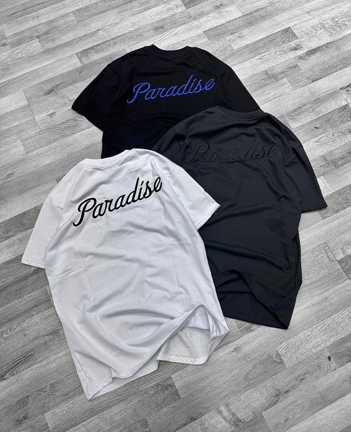 T-SHIRT PARADISE