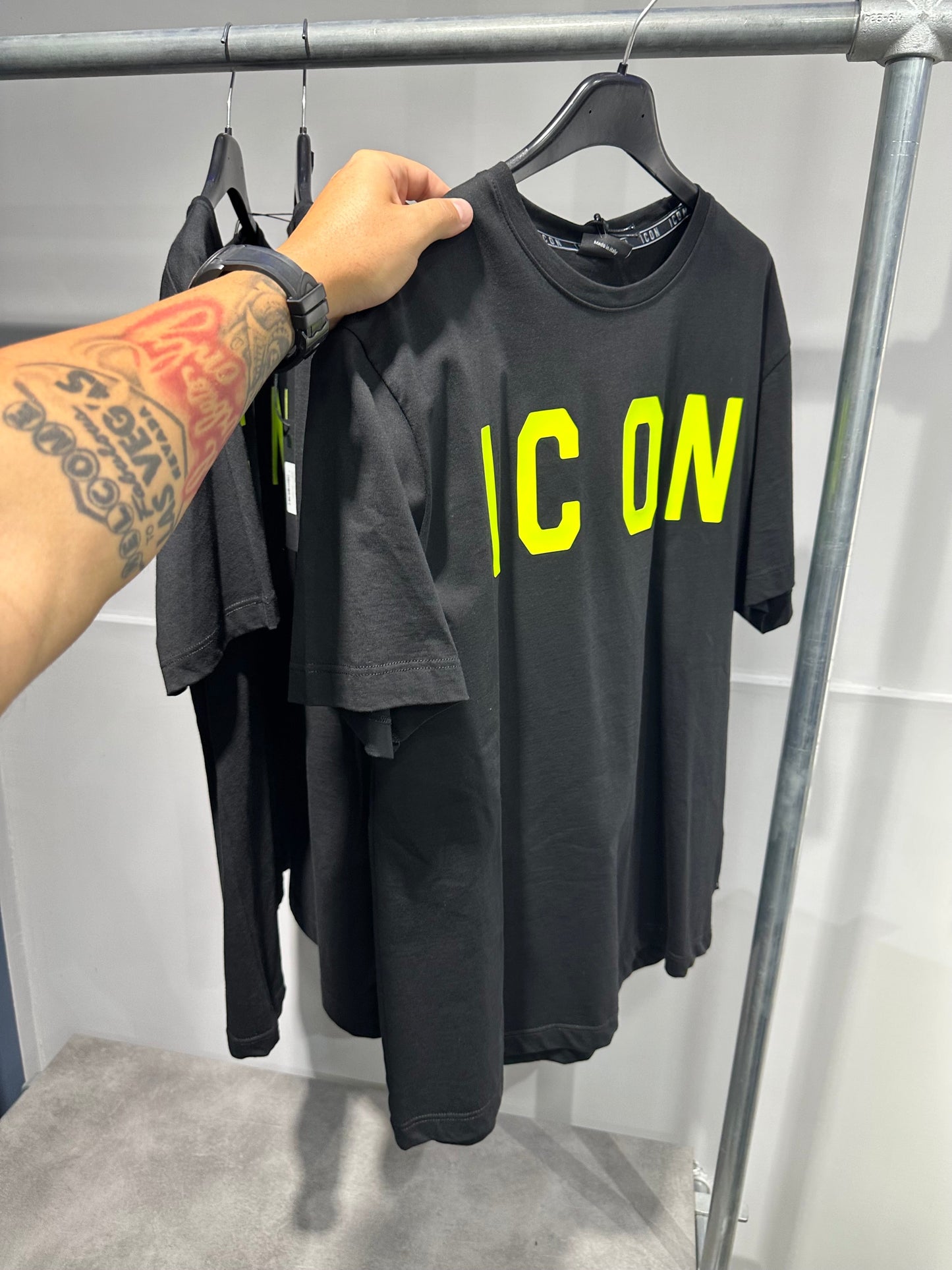 T-SHIRT ICON
