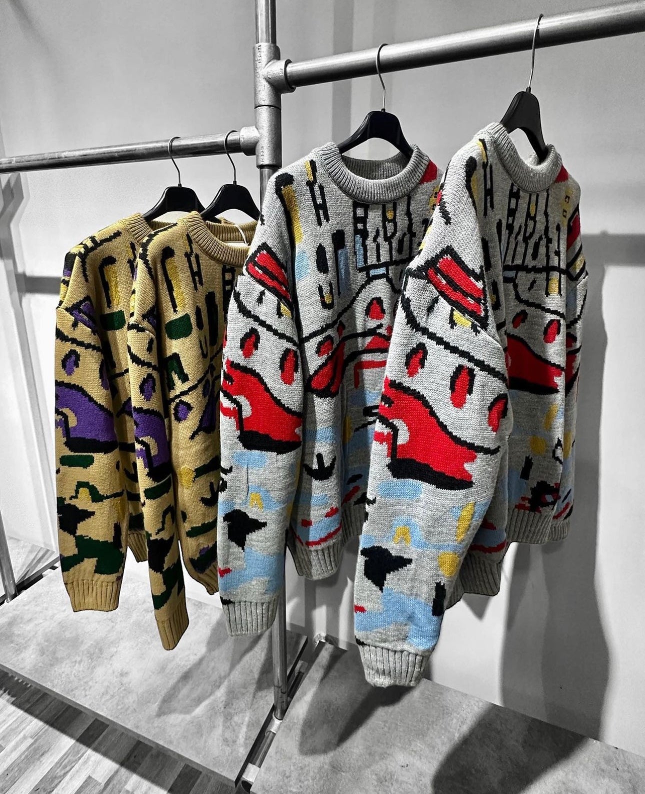 MAGLIONE MOD M*Q