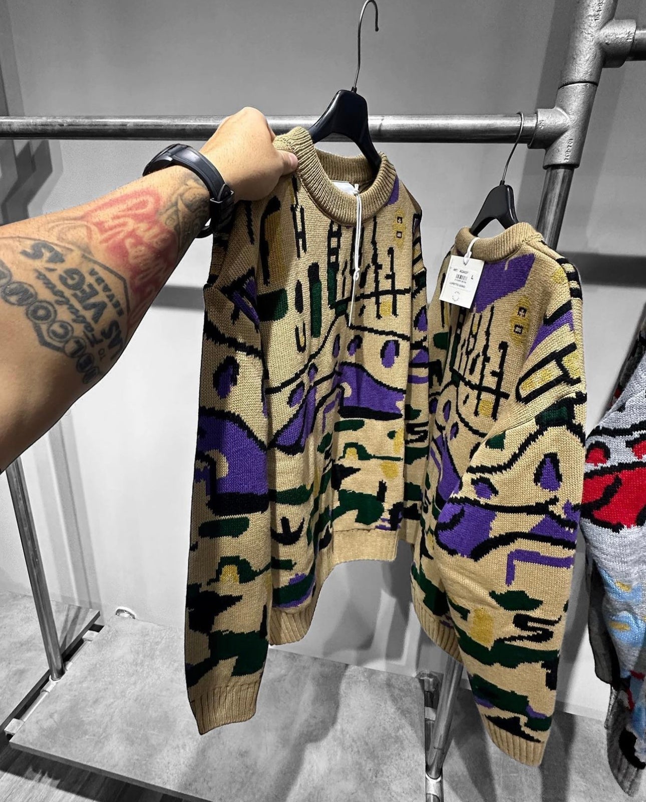 MAGLIONE MOD M*Q